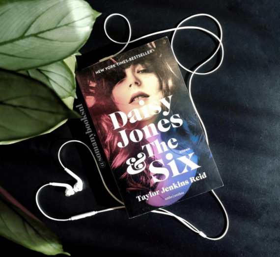 Recensie: Daisy Jones & The Six – Taylor Jenkins Reid
